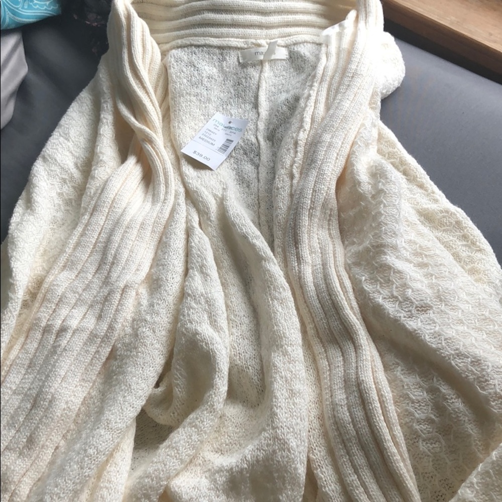 Maurices sweater